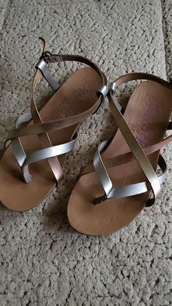 Girl sandals size 3