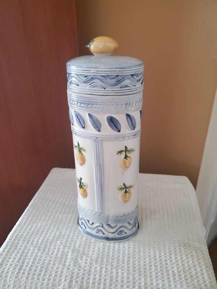 Ceramic jar