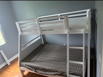 Full/Twin bunkbed