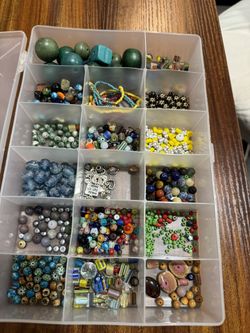 Jewelry Beads Many colors Shapes and sizes