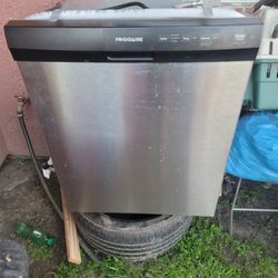 Frigidaire Dishwasher