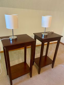 Set of 2 Rosewood Tall End Tables Night Stands and FREE LAMPS