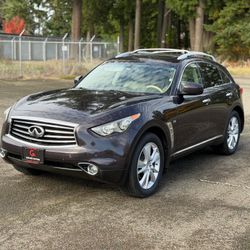 2015 INFINITI QX70