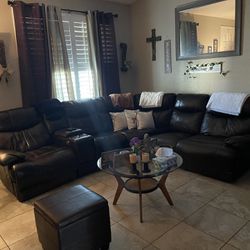 Sectionals , Coffee Tables , And Lamps 
