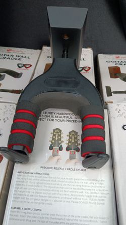 Guitar wall hanger read description