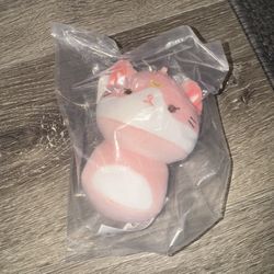 Pink sailor moon cat keychain 
