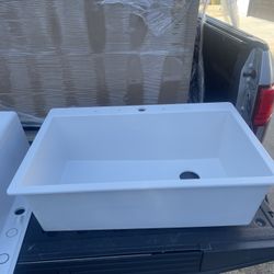 New Signature N100L Alpina Sink retail $300 wholesale