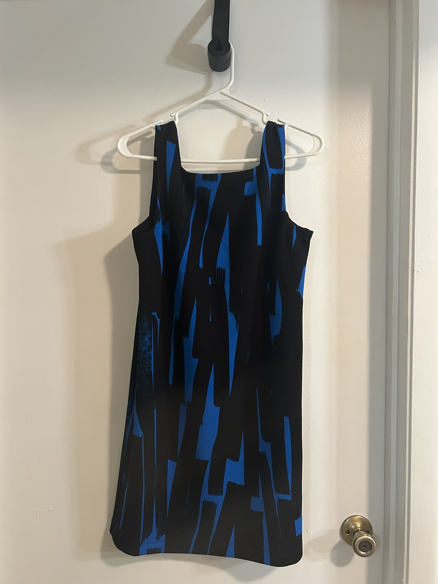 Black/Blue Sleeveless Dress; Size 8P