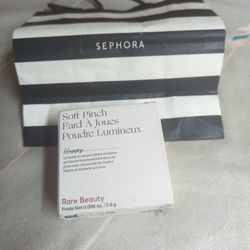 Soft Pinch Luminous Powder Blush 