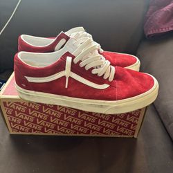 red pig suede vans old skool size 12