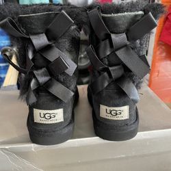 Ugg / Dr Martens And Vans $100