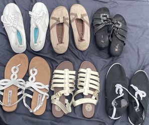 Womans 9.5 Shoes & Sandal Lot