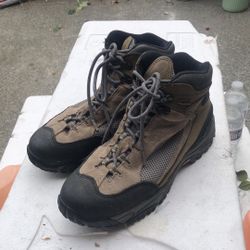 Vasque Gore-Tex 7435 Women’s Tan Grey Vibram Hiking Boots Size 10W