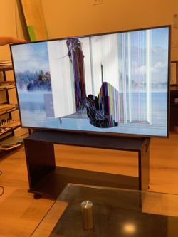 Broken TV LG 50”