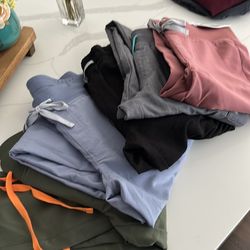 XS FIGS SCRUB Pants