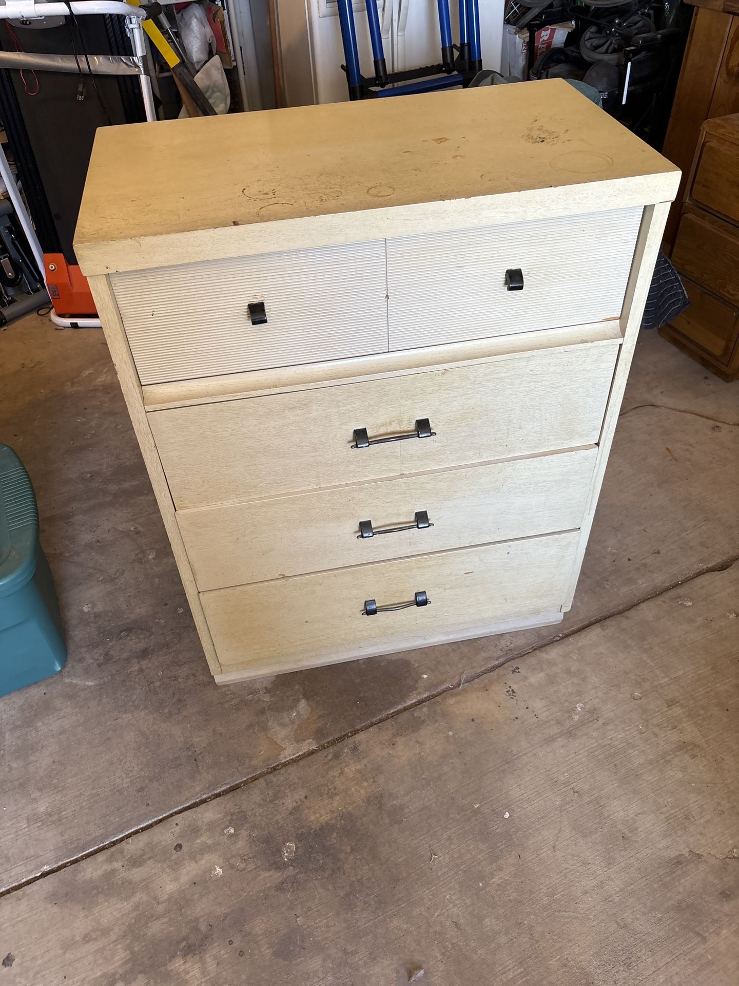 Wood 4 Drawer dresser