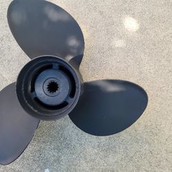 Michigan Aluminum propeller #011001 14 x 13 Cupped RH, great condition