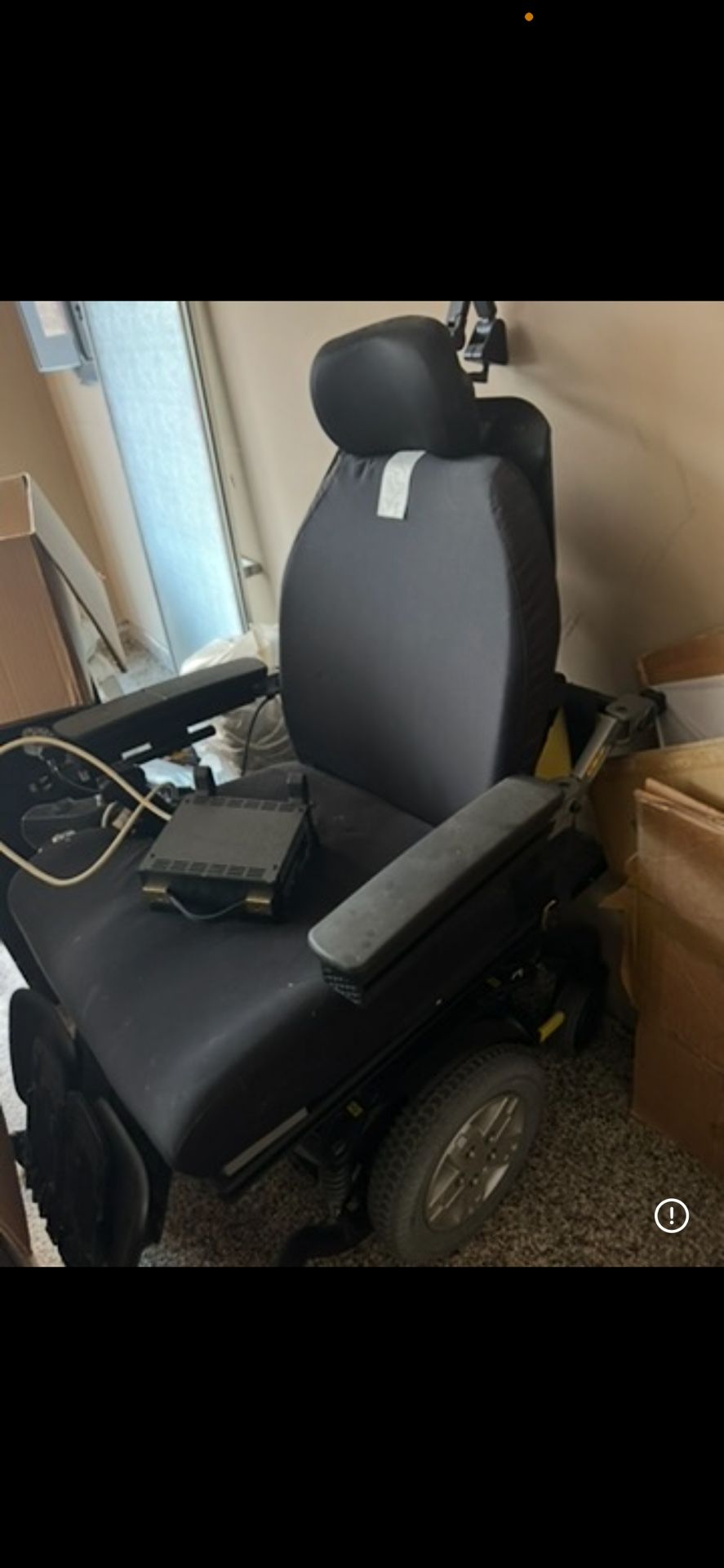 Electric Wheelchair