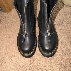 Dr Martens Women’s Boots