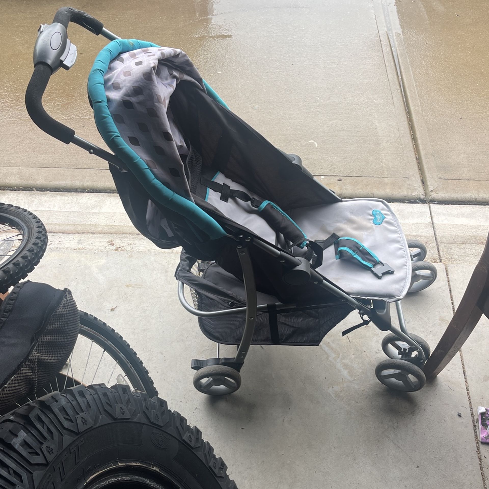 Stroller 