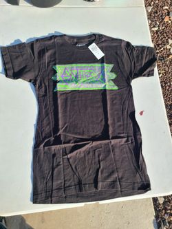 Anthrax Kills T-Shirt

Size Medium 