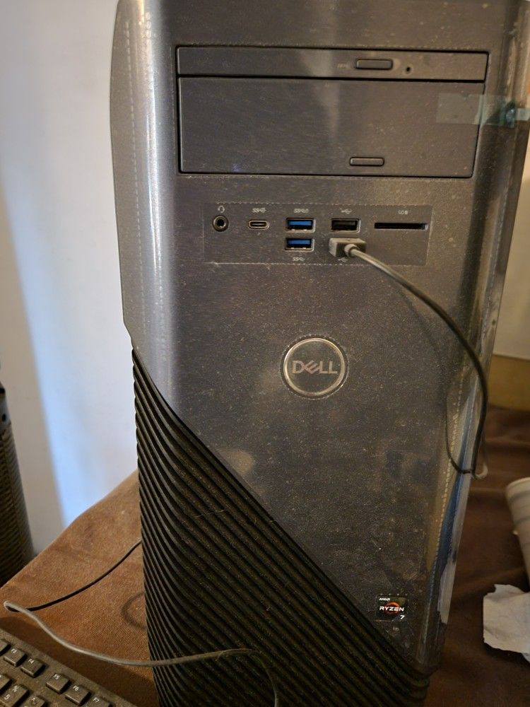 Dell Inspiron 5675