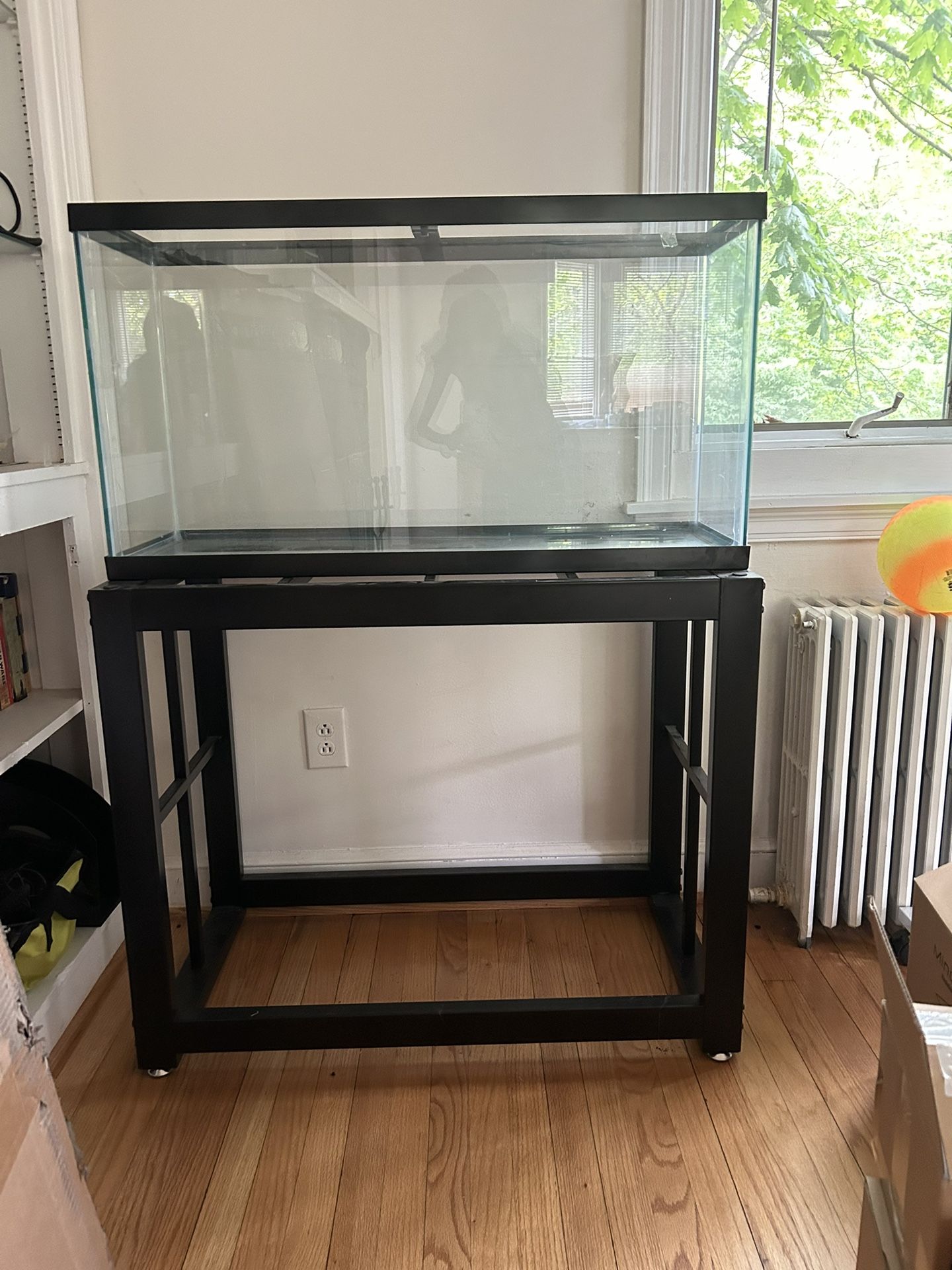 Brand New Fish Tank And Stand