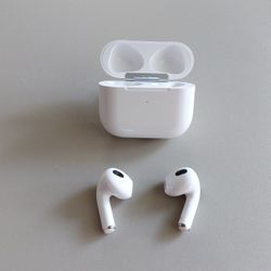 Bluetooth earbuds