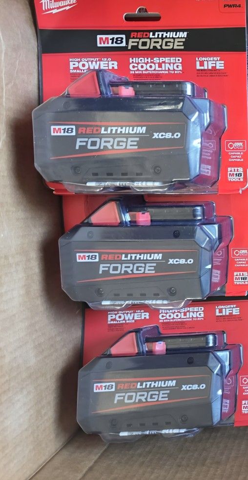 Milwaukee Forge 8.0 Battery