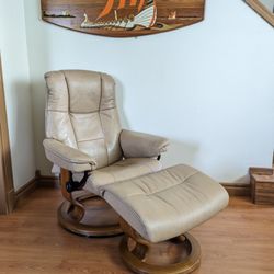 Ekornes Stressless Sand Paloma Leather & Teak Recliner & Ottoman