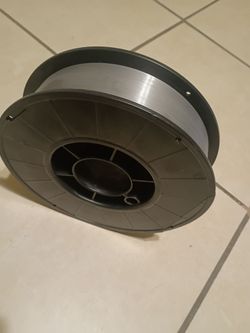 10 lb spool of gasless flex core welding wire .035" 0.9mm