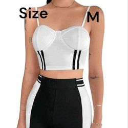 New Women’s Top Size Medium 