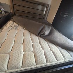 Free Queen Mattress for pick up