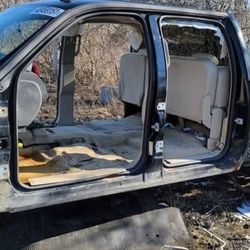 2008 Gmc Sierra Cab And Frame