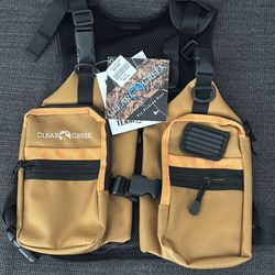 Clear Creek Fly Fishing Vest – New with Tags