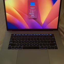 MacBook Pro Touch Bar 