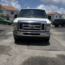 2012 Ford E-250