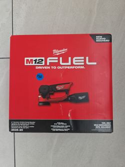 Milwaukee M12 FUEL 3" Random Orbital Detail Sander
