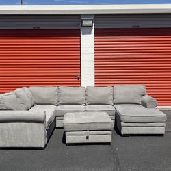 Sectional Couch-Free Delivery 