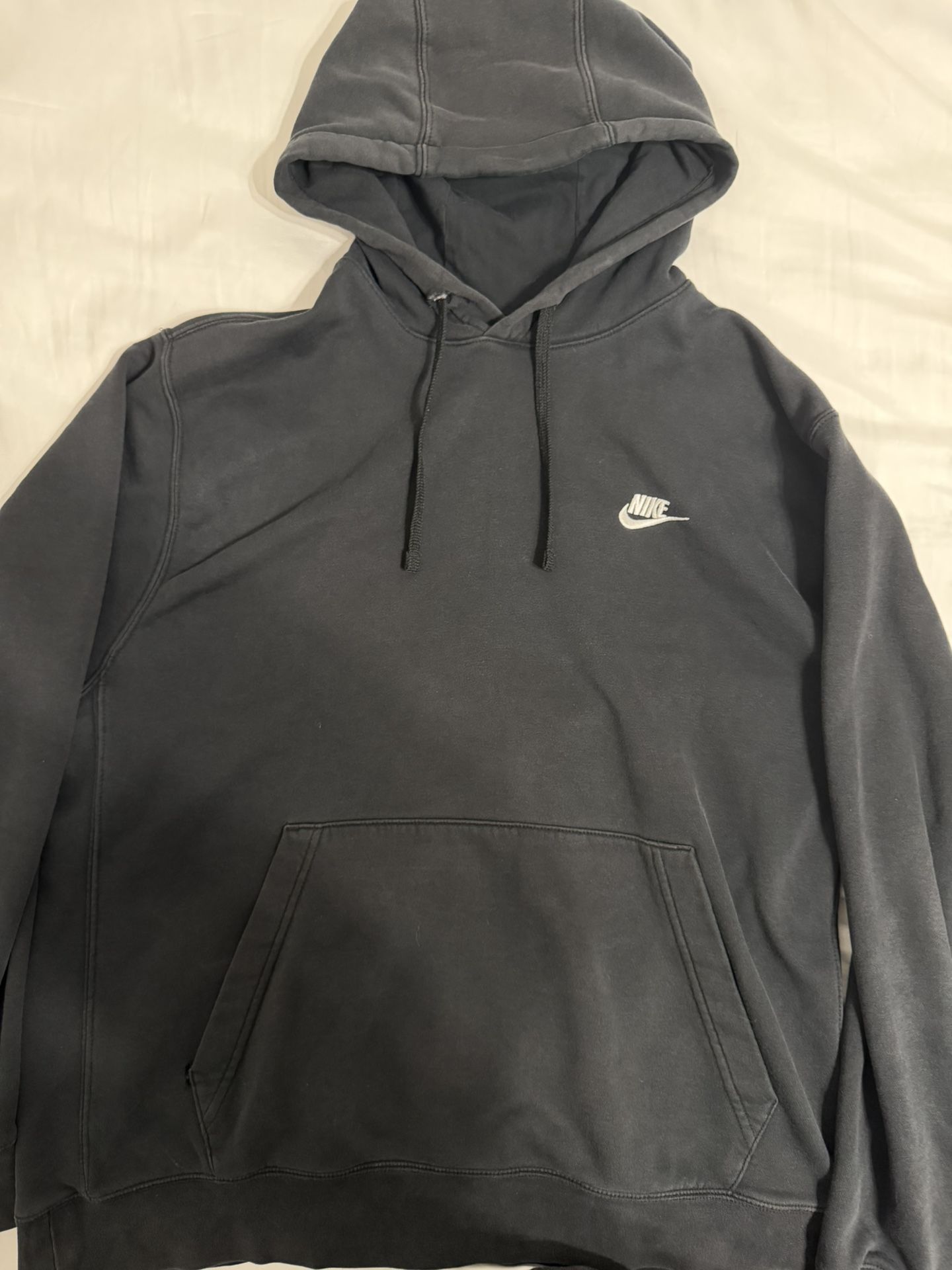 Black Nike Pullover Hoodie
