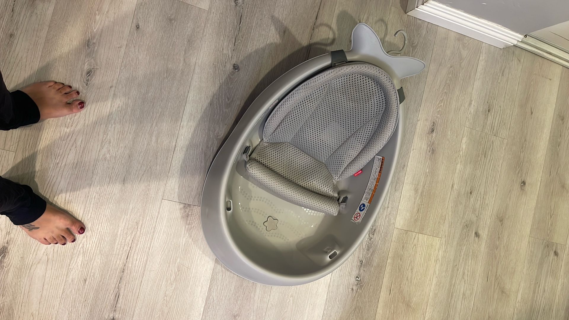 Whale Infant Bathtub