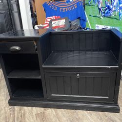 Entryway Bench with Storage Space