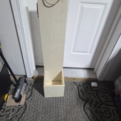 New  Wooden Plant Holder