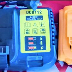 Brand New DeWalt Multi Charger And 3amp Battery