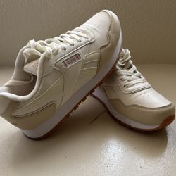 🌺 Reebok Classic Women 🌺