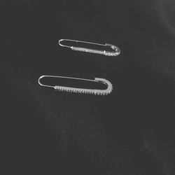Fashion Blingging Pin Earrings 