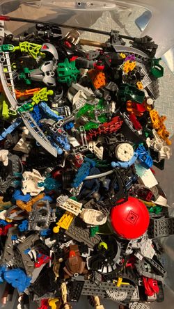 Bionicle and Lego lot