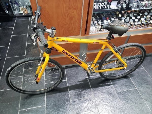 Cannondale F1000 CAD3 Mountain Bike Bicycle 19”