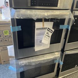 New Bosch 27” Built In Double Oven Stainless Steel 