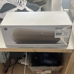 Beats Pill Wireless Bluetooth Speaker